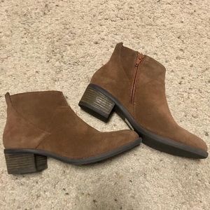 New Blondo Maddie Bootie // Waterproof